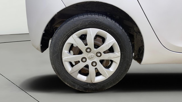 View Hyundai EON Image 31 Used Hyundai EON Image 31