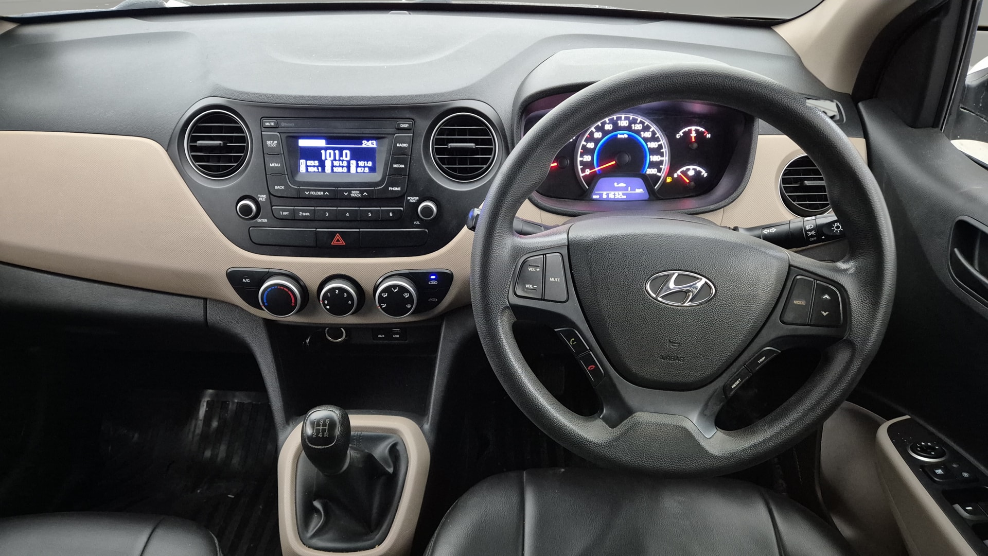 View 2018 Hyundai Grand i10 Magna 1.2 Kappa VTVT Image 20 Used 2018 Hyundai Grand i10 Magna 1.2 Kappa VTVT Image 20