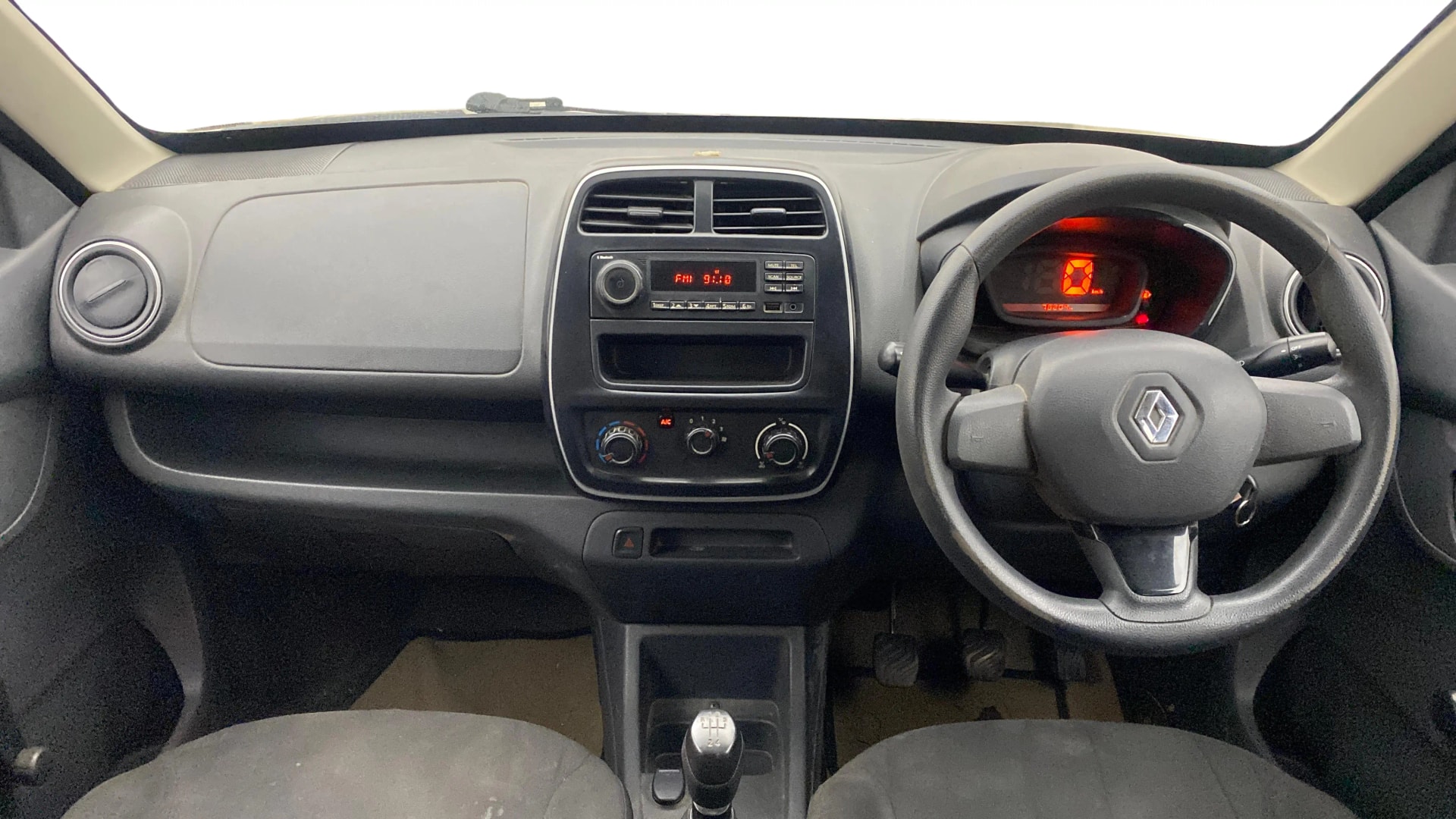 View 2016 Renault Kwid RXL Image 15 Used 2016 Renault Kwid RXL Image 15