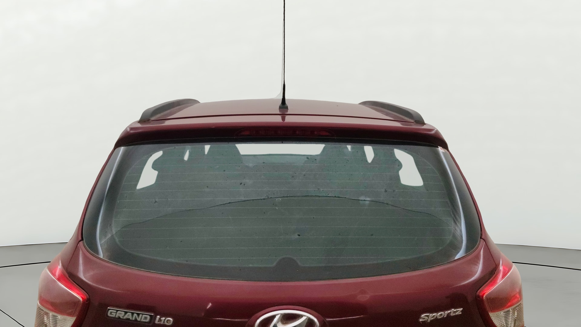 View 2016 Hyundai Grand i10 Sportz 1.2 Kappa Image 4 Used 2016 Hyundai Grand i10 Sportz 1.2 Kappa Image 4