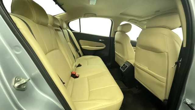 View Honda City ZX Image 36 Used Honda City ZX Image 36