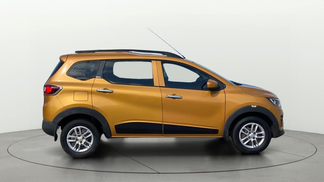 View Renault Triber Image 8 Used Renault Triber Image 8