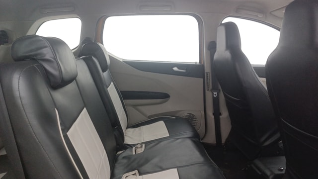 View Renault Triber Image 36 Used Renault Triber Image 36