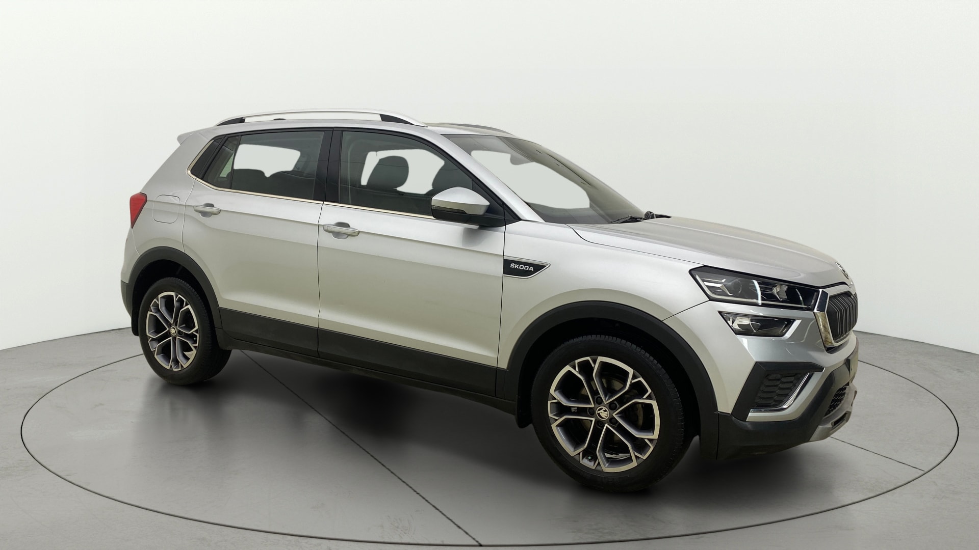 View 2022 Skoda Kushaq Style 1.0 TSI AT - 6 Airbags Image 23 Used 2022 Skoda Kushaq Style 1.0 TSI AT - 6 Airbags Image 23