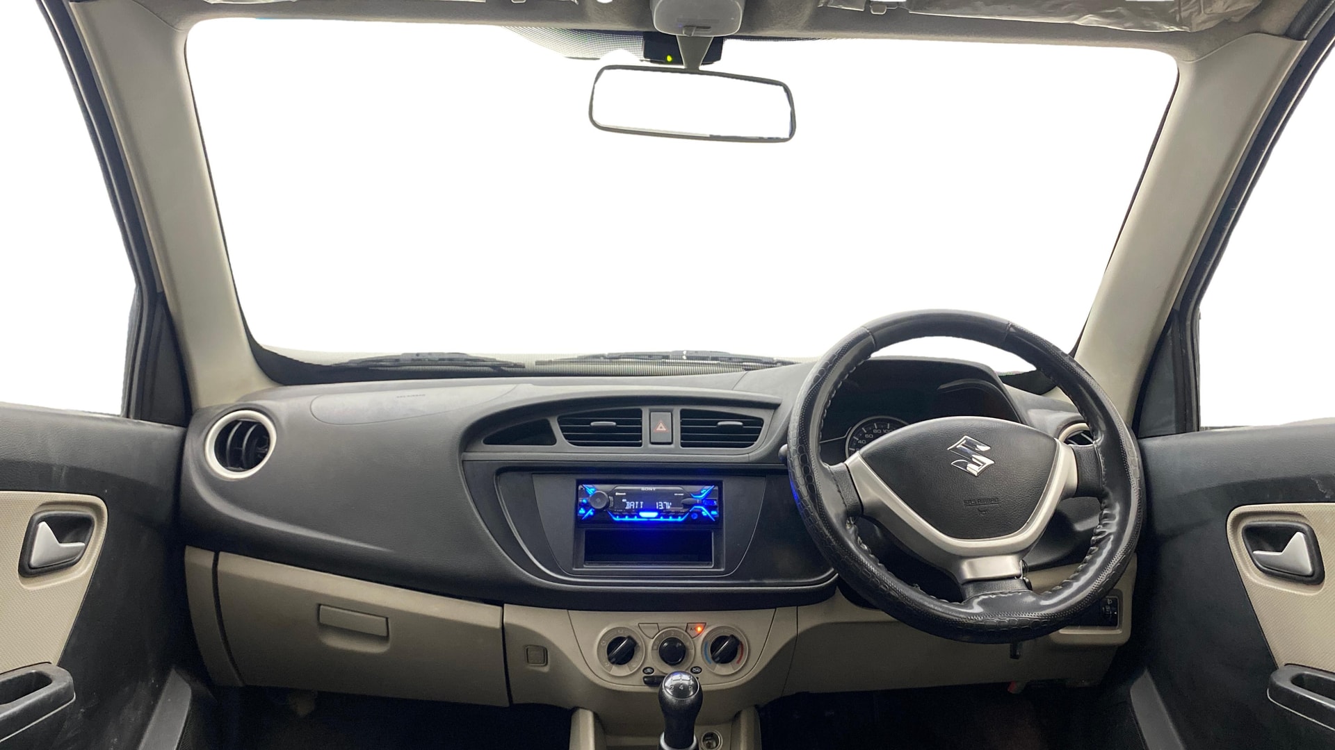 View 2023 Maruti Suzuki 1000 Base Variant Image 15 Used 2023 Maruti Suzuki 1000 Base Variant Image 15