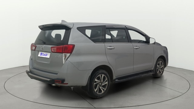 View Toyota Innova Crysta Image 47 Used Toyota Innova Crysta Image 47