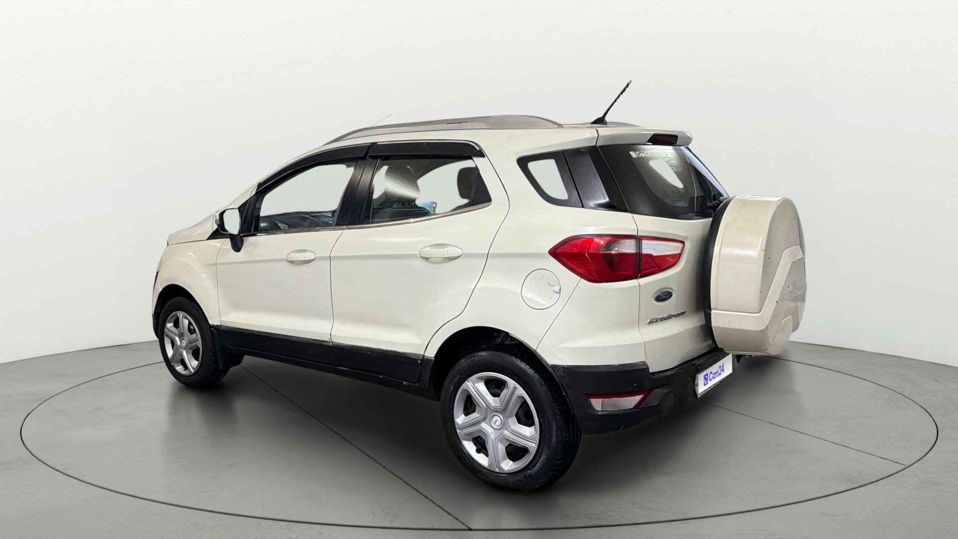 View 2020 Ford EcoSport 1.5 TDCi Diesel Ambiente BS IV Image 2 Used 2020 Ford EcoSport 1.5 TDCi Diesel Ambiente BS IV Image 2