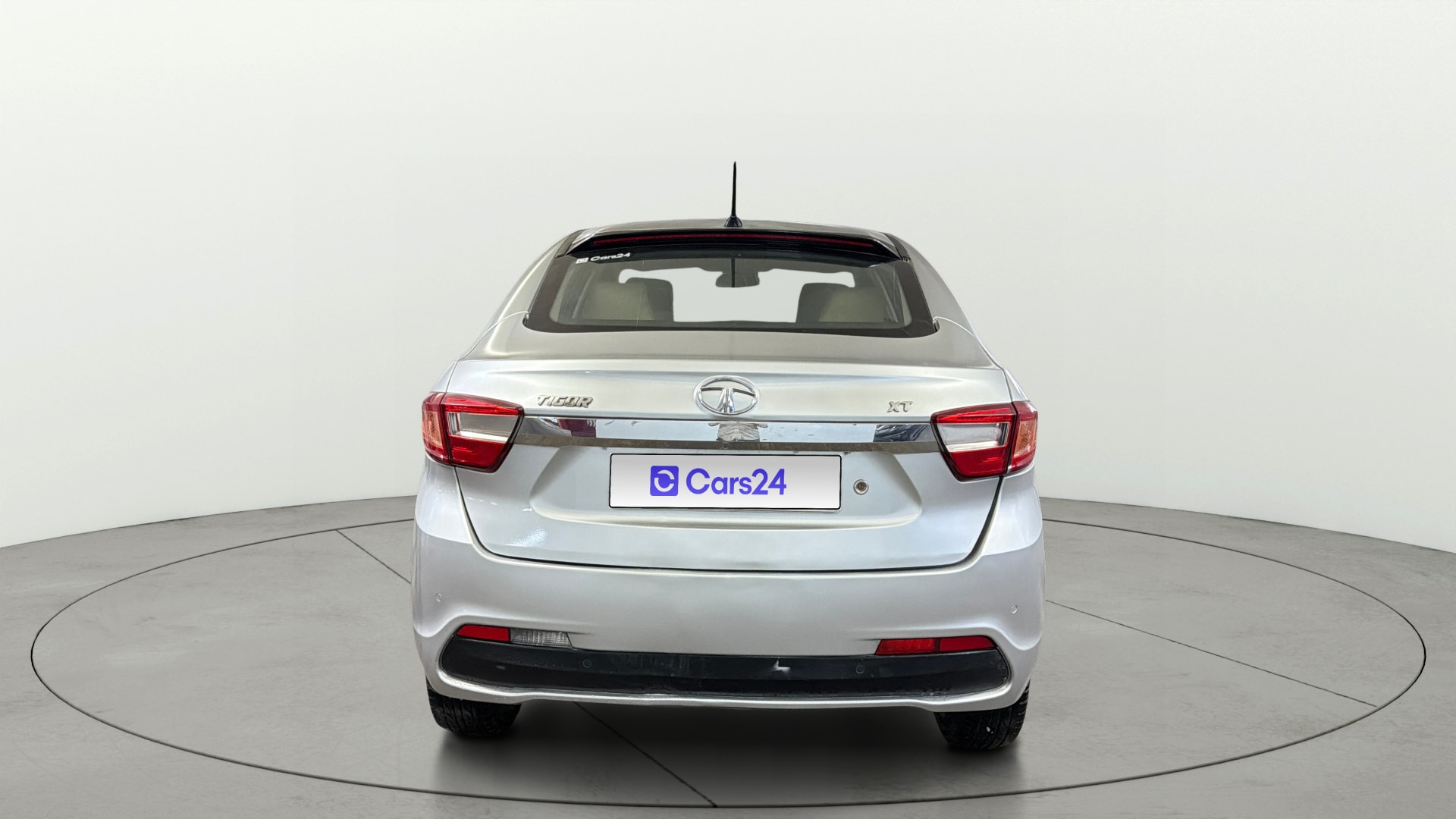 View 2018 Tata Tigor XT Petrol Image 38 Used 2018 Tata Tigor XT Petrol Image 38