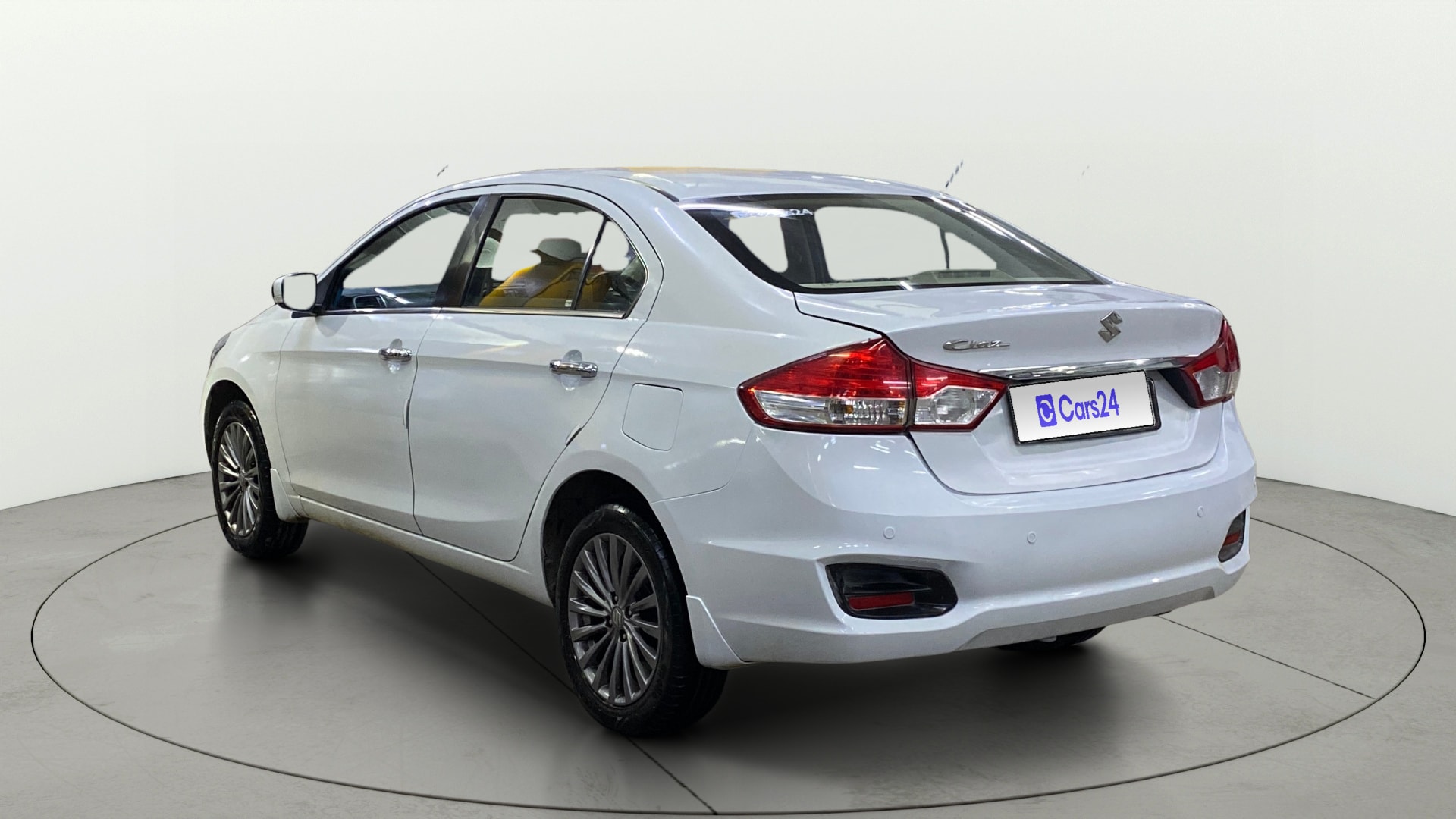 View 2018 Maruti Suzuki 1000 Base Variant Image 2 Used 2018 Maruti Suzuki 1000 Base Variant Image 2