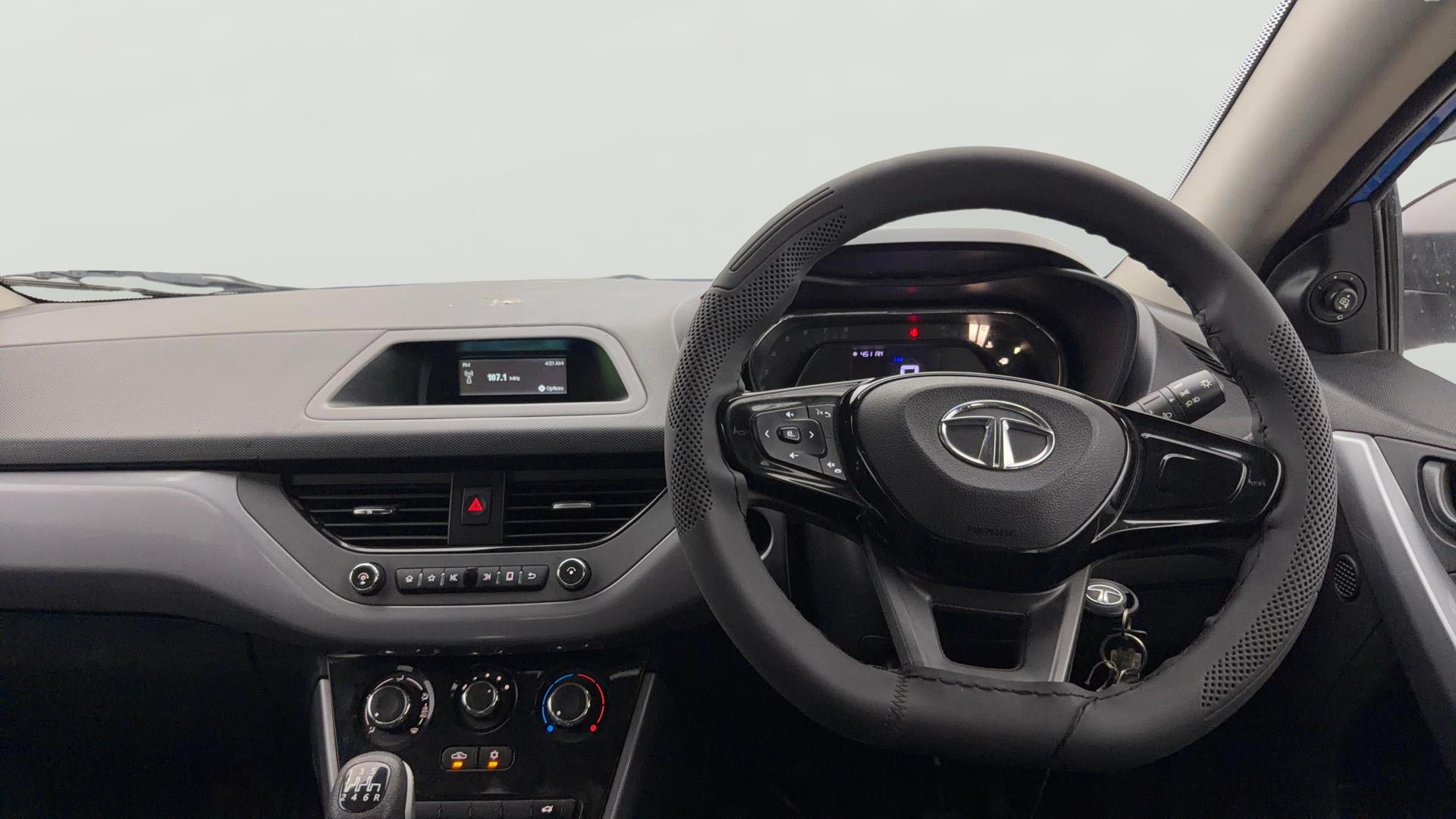 View 2020 Tata Nexon Revotron XE Image 20 Used 2020 Tata Nexon Revotron XE Image 20