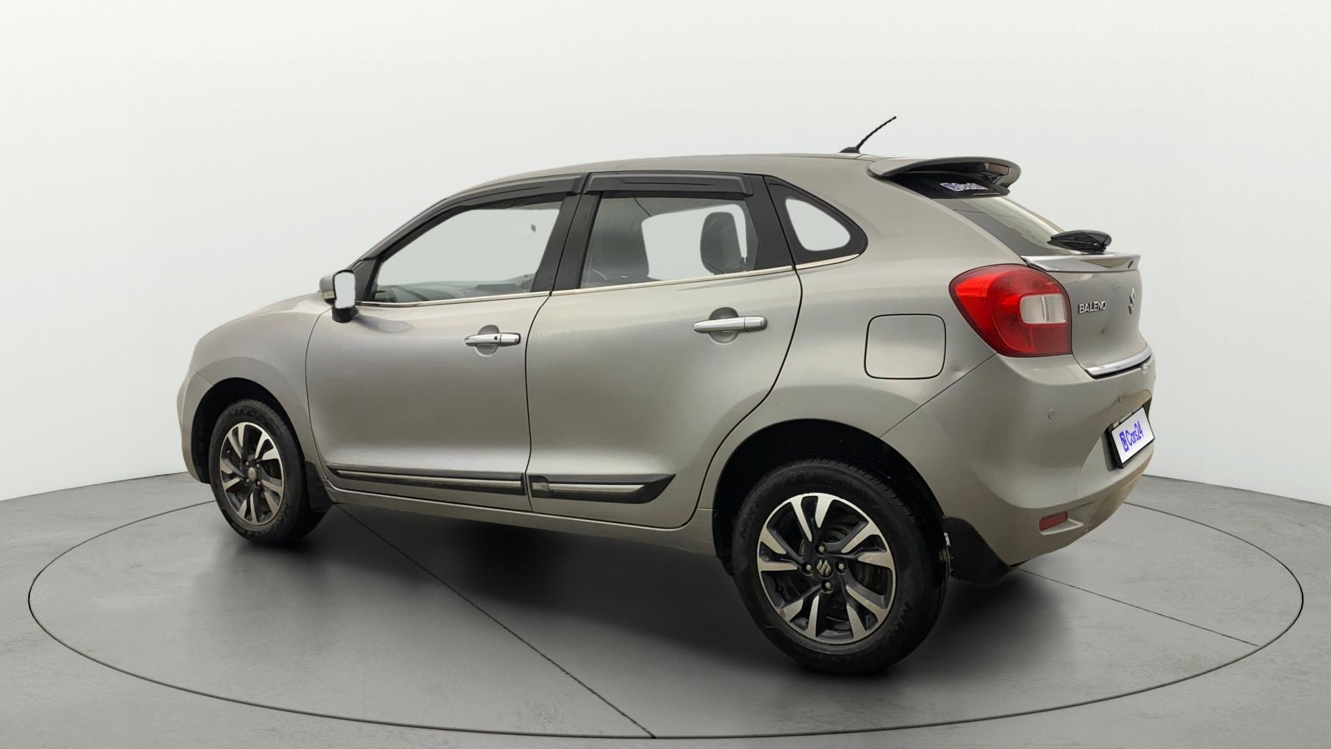 View 2021 Maruti Suzuki 1000 Base Variant Image 2 Used 2021 Maruti Suzuki 1000 Base Variant Image 2