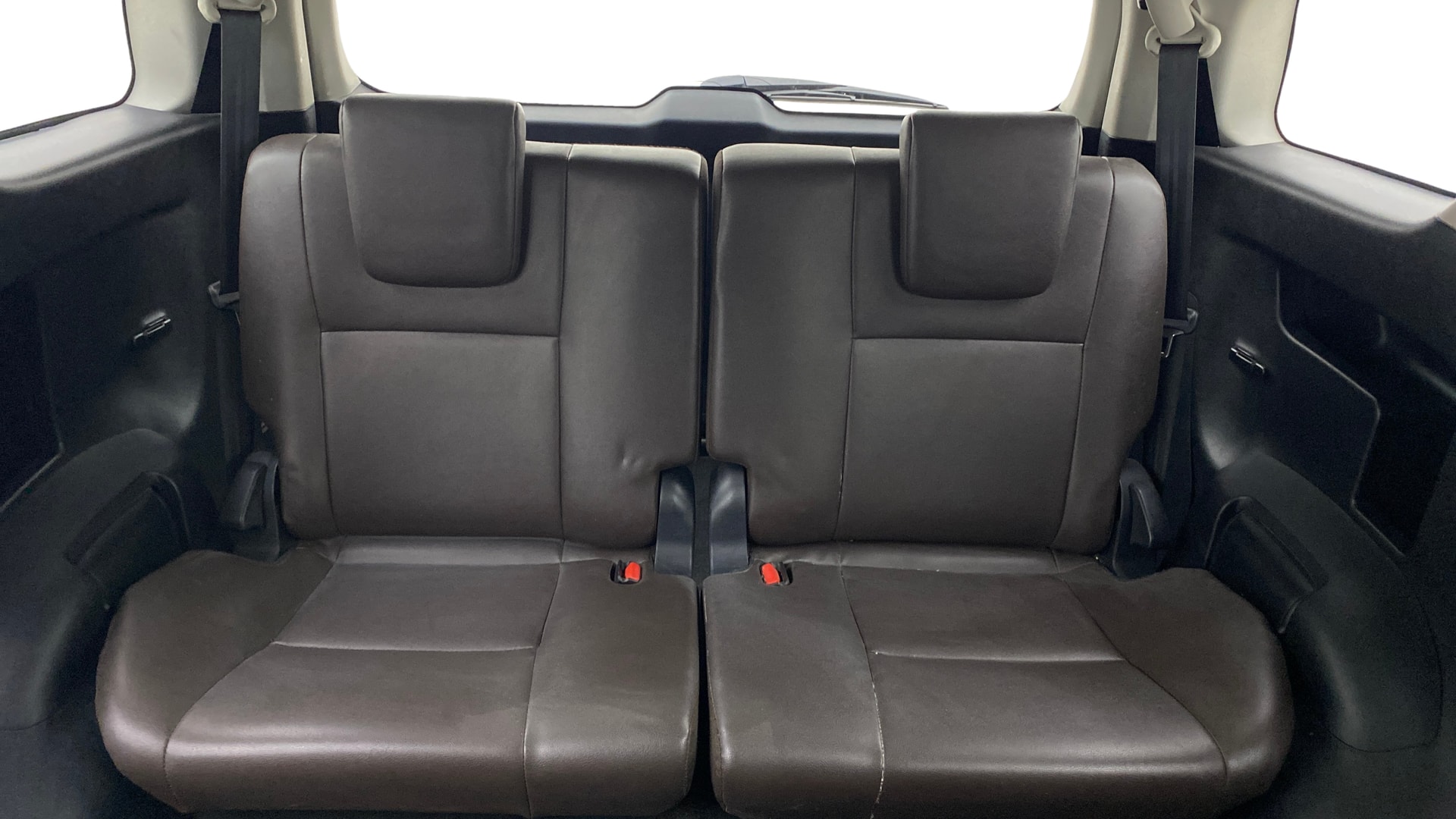 View 2017 Toyota Fortuner 2.8 4X2 MT Image 10 Used 2017 Toyota Fortuner 2.8 4X2 MT Image 10