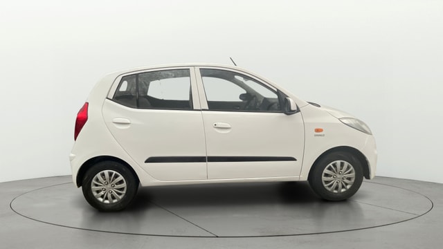 View Hyundai i10 Image 8 Used Hyundai i10 Image 8