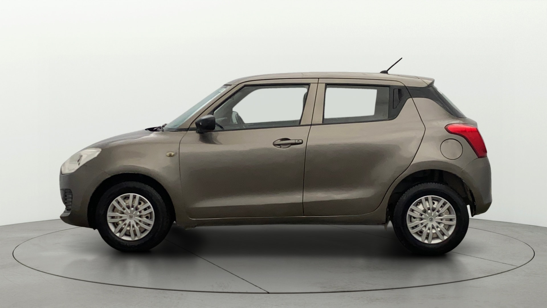 View 2018 Maruti Suzuki 1000 Base Variant Image 28 Used 2018 Maruti Suzuki 1000 Base Variant Image 28
