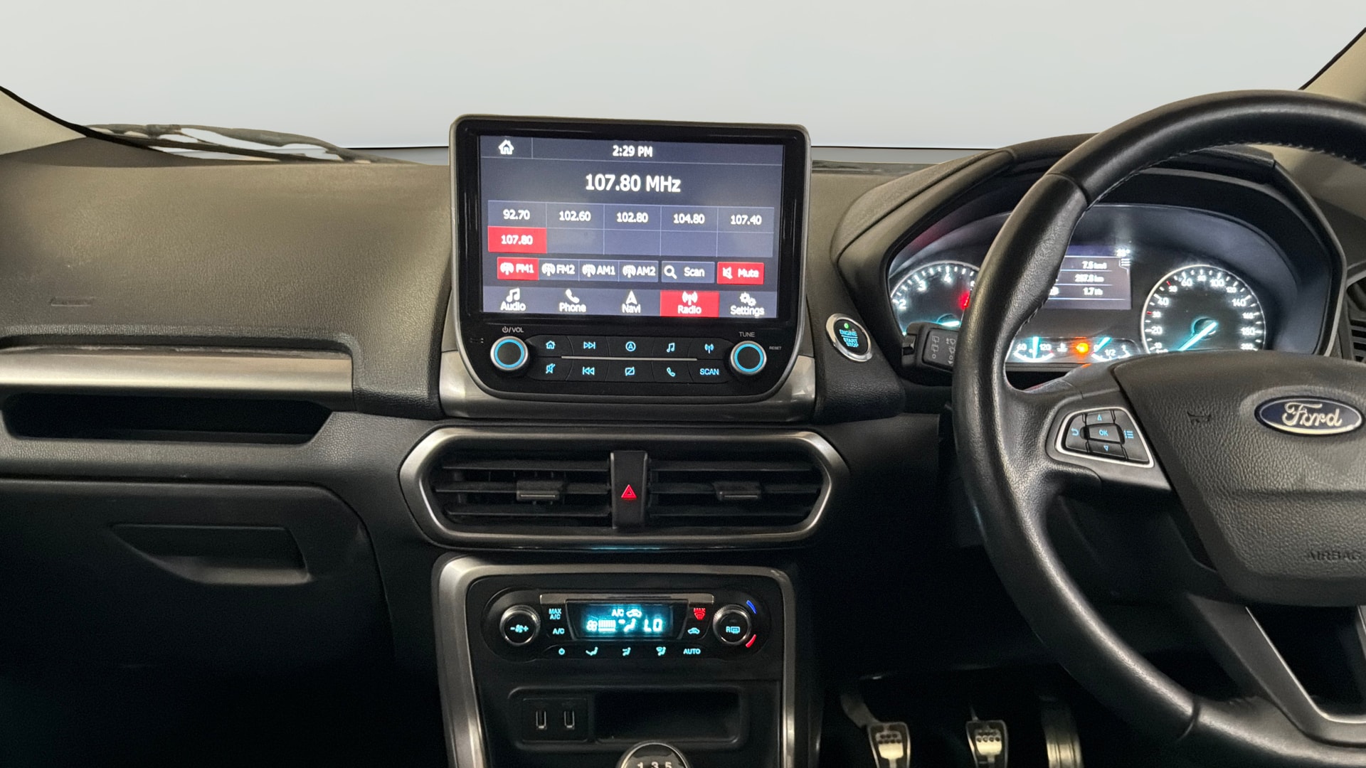 View 2019 Ford EcoSport 1.5 TDCi Diesel Ambiente BS IV Image 17 Used 2019 Ford EcoSport 1.5 TDCi Diesel Ambiente BS IV Image 17