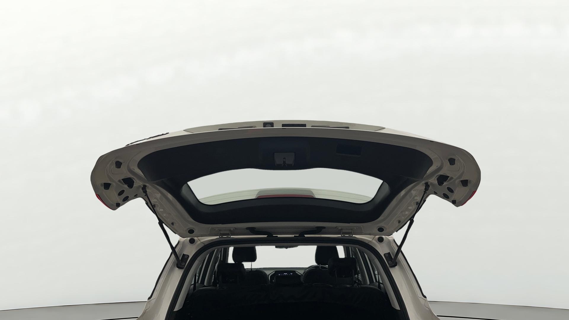 View 2021 MG Hector Shine CVT Petrol Image 17 Used 2021 MG Hector Shine CVT Petrol Image 17