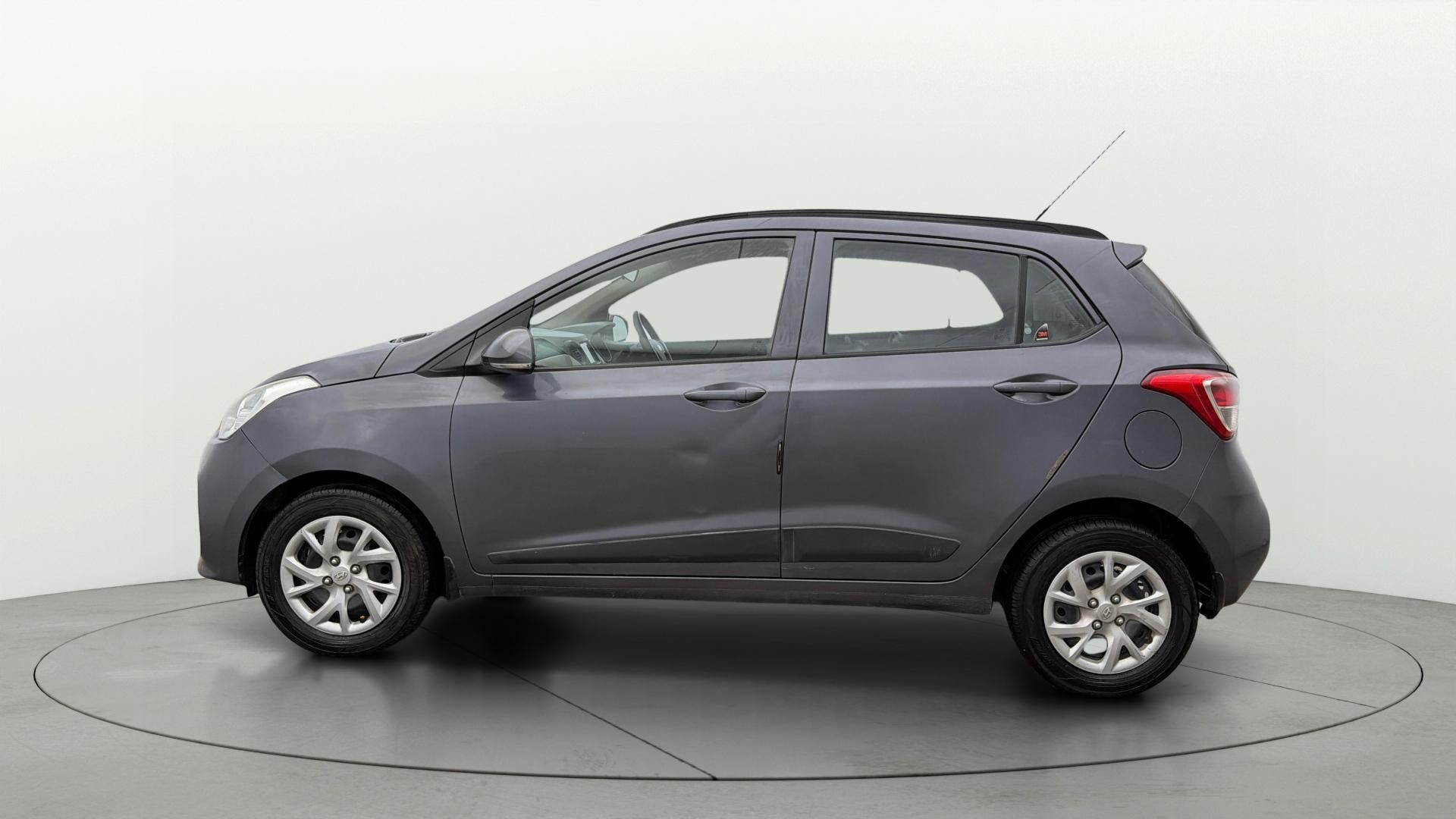 Used 2018 Hyundai Grand i10 Used 2018 Hyundai Grand i10