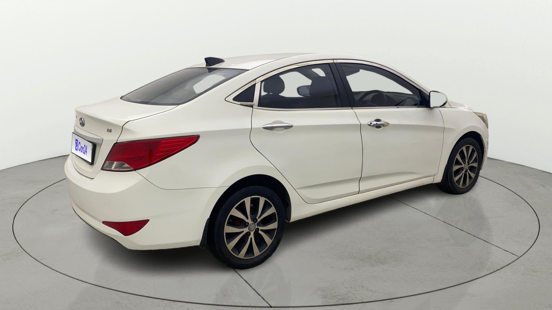 View 2016 Hyundai Verna 1.6 CRDi SX (O) Image 45 Used 2016 Hyundai Verna 1.6 CRDi SX (O) Image 45
