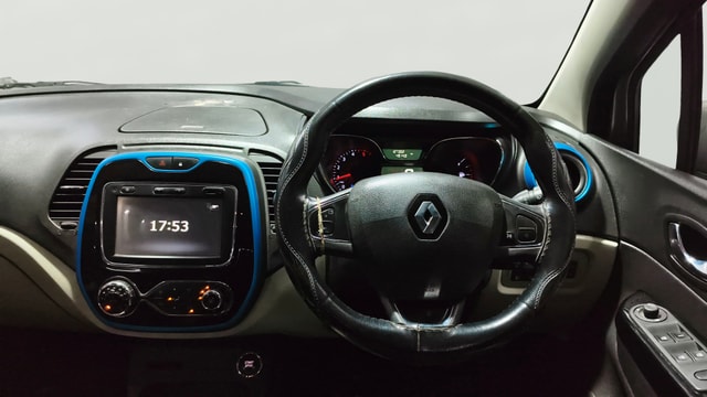 View Renault Captur Image 20 Used Renault Captur Image 20