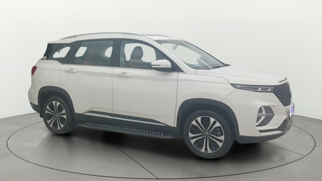 View MG Hector Image 39 Used MG Hector Image 39