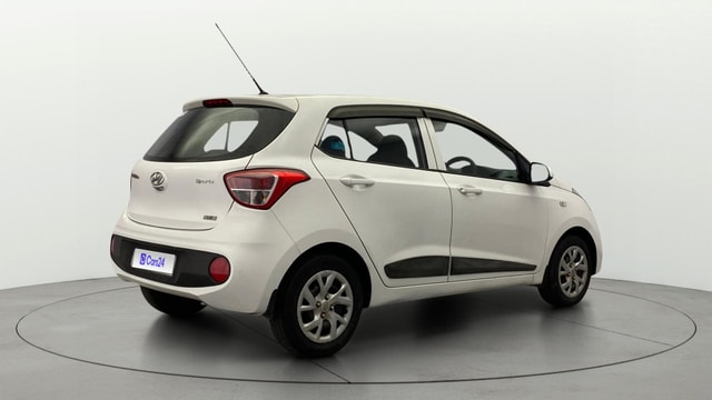 View Hyundai Grand i10 Image 41 Used Hyundai Grand i10 Image 41