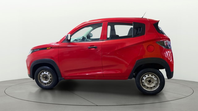 View Mahindra KUV100 Image 5 Used Mahindra KUV100 Image 5