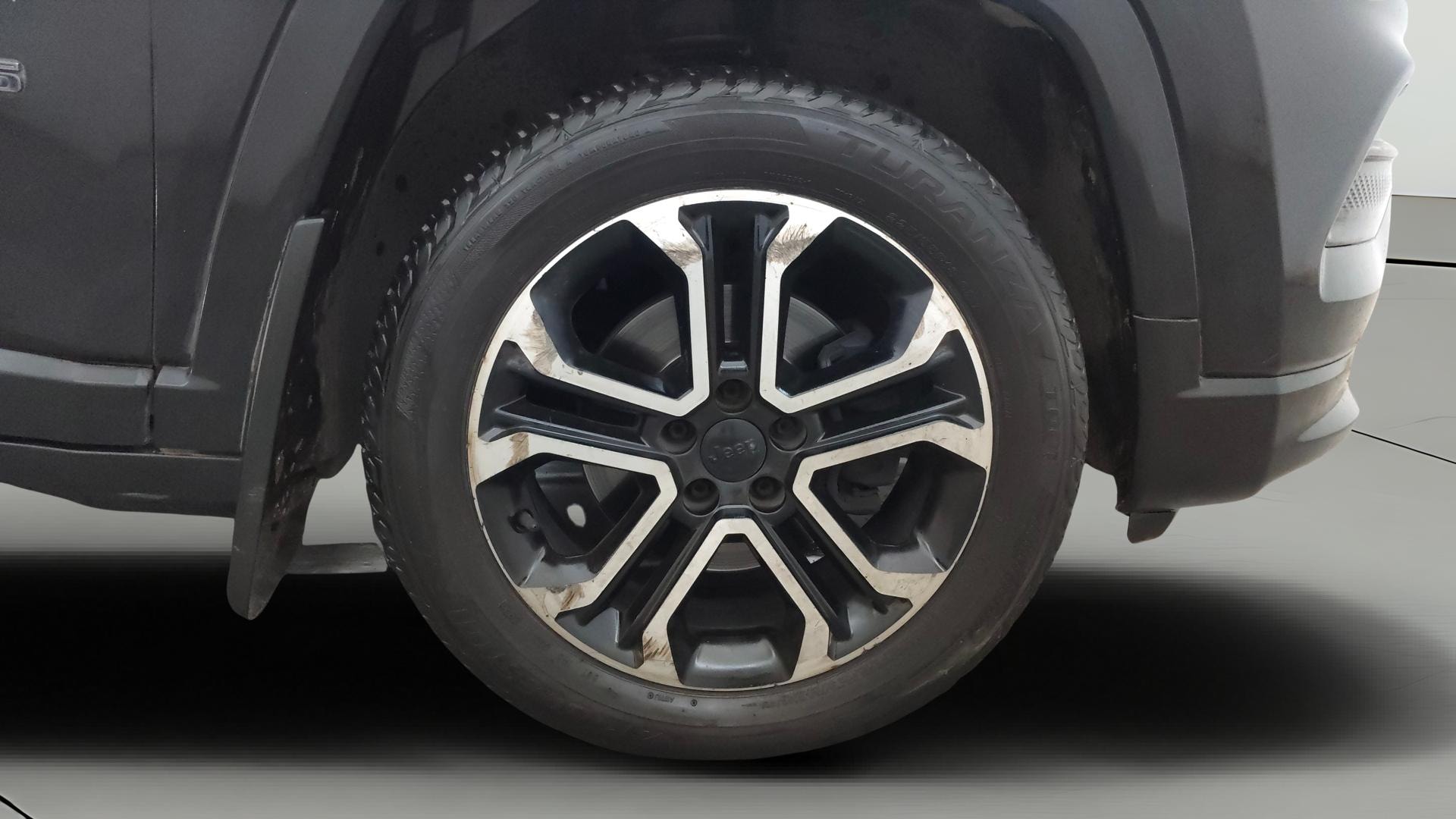 View 2021 Jeep Compass S (O) 1.4 Petrol DDCT Image 43 Used 2021 Jeep Compass S (O) 1.4 Petrol DDCT Image 43