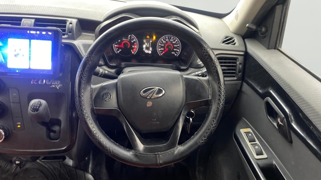 View Mahindra KUV100 Image 20 Used Mahindra KUV100 Image 20
