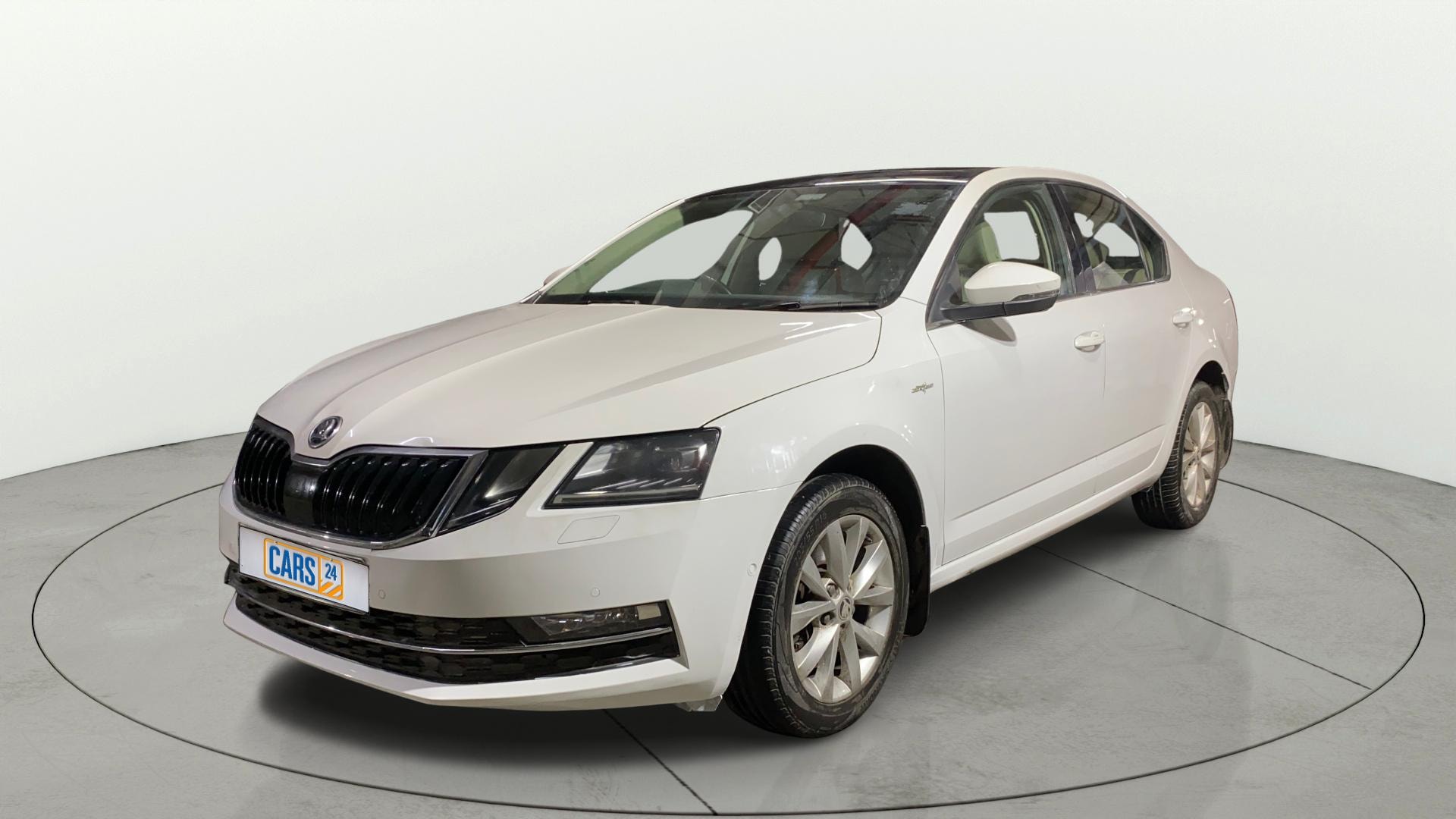 View 2019 Skoda Octavia 1.8 Style Plus TSI AT Image 22 Used 2019 Skoda Octavia 1.8 Style Plus TSI AT Image 22