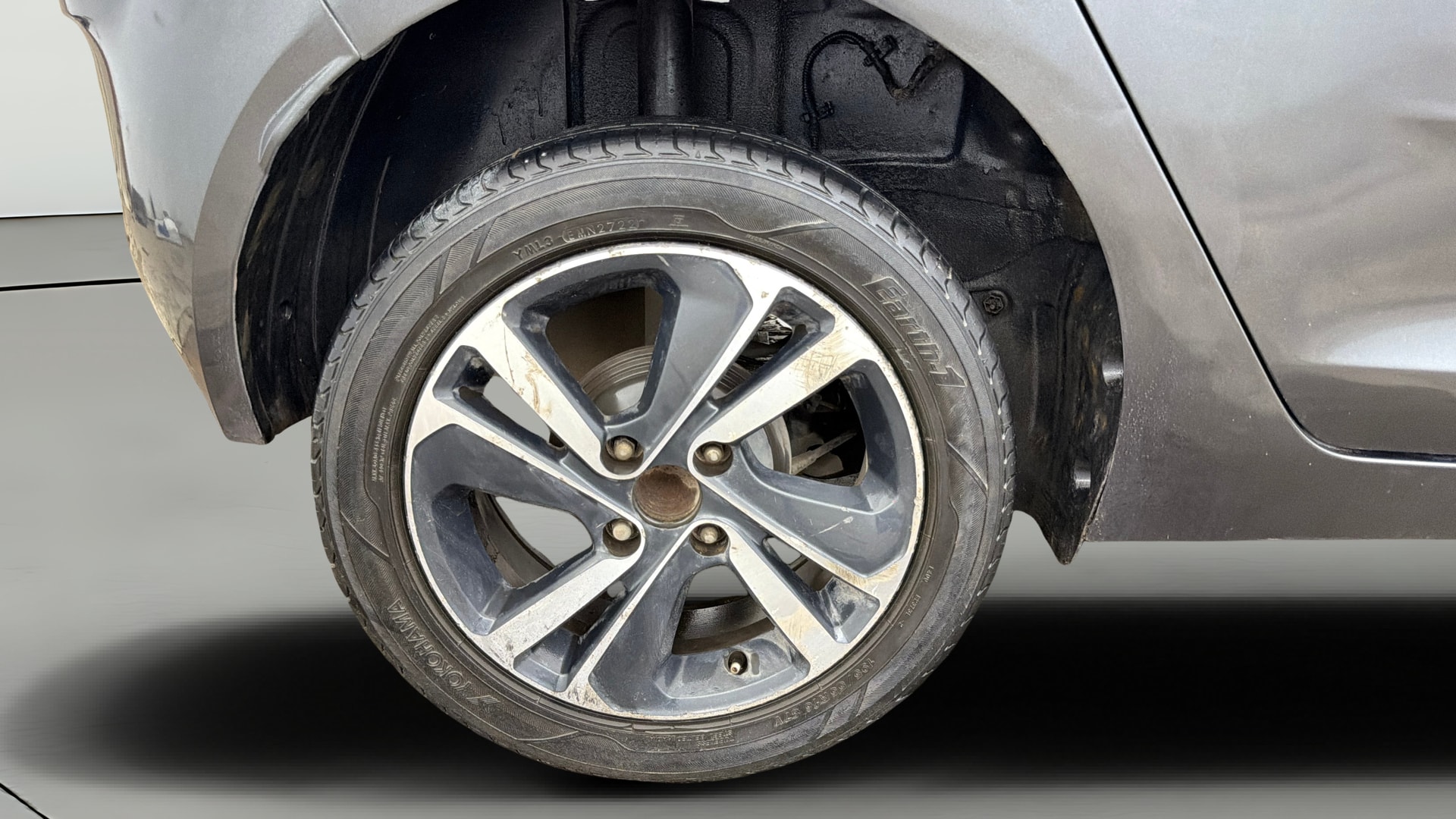View 2020 Tata Altroz XZ Petrol Image 34 Used 2020 Tata Altroz XZ Petrol Image 34