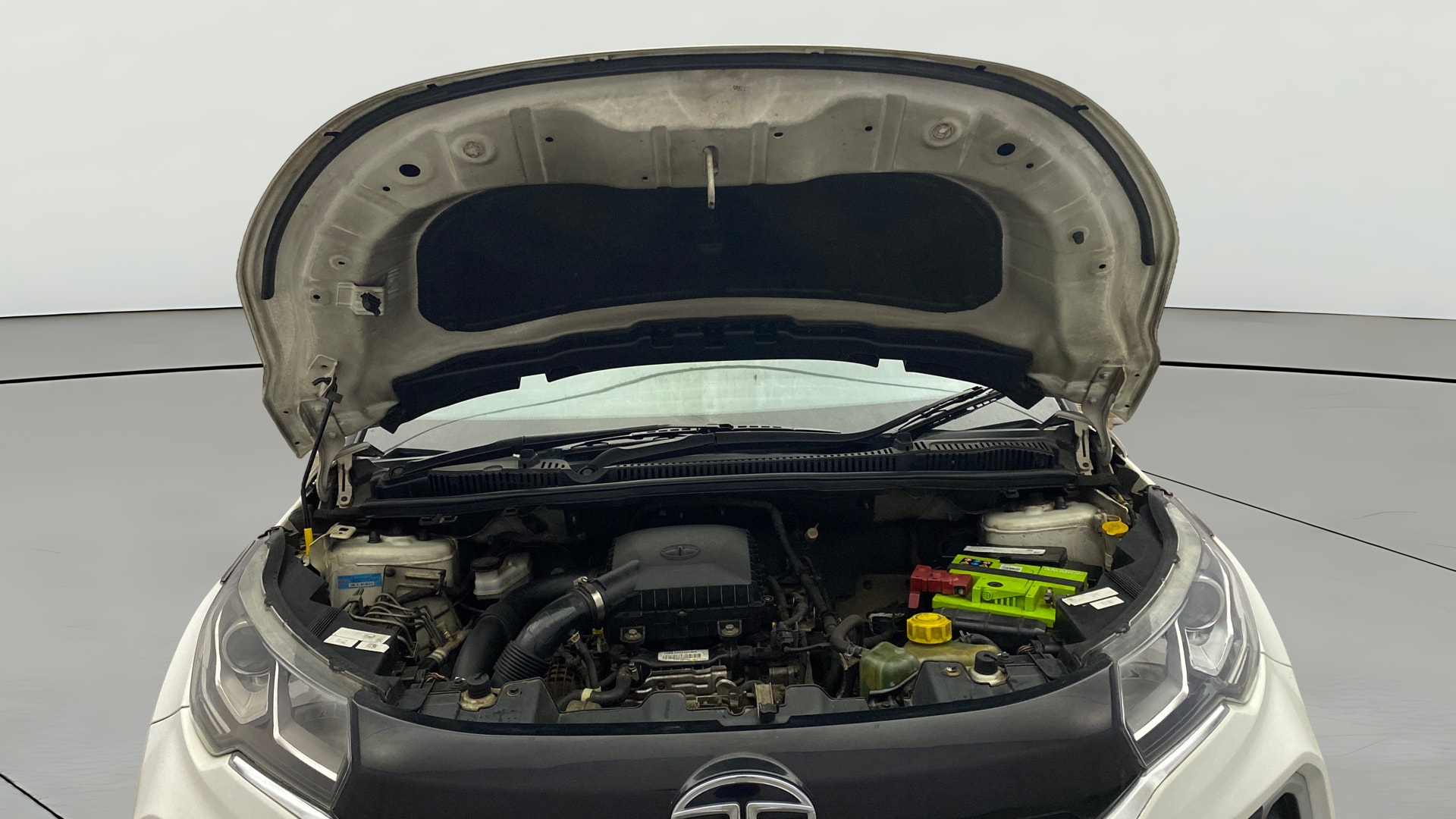 View 2021 Tata Nexon Revotron XE Image 34 Used 2021 Tata Nexon Revotron XE Image 34