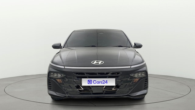 View Hyundai Verna Image 1 Used Hyundai Verna Image 1