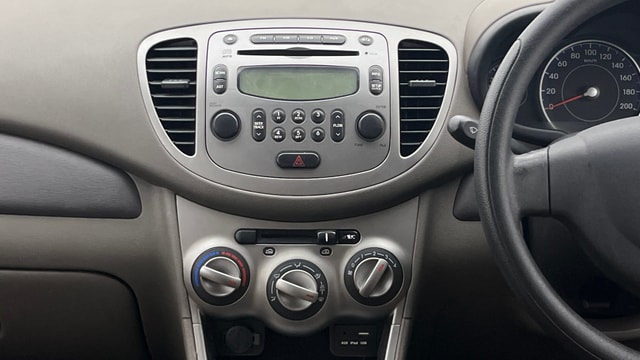 View Hyundai i10 Image 17 Used Hyundai i10 Image 17