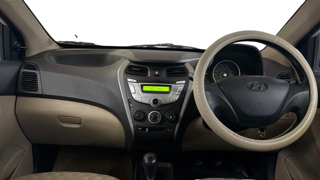 View Hyundai EON Image 15 Used Hyundai EON Image 15
