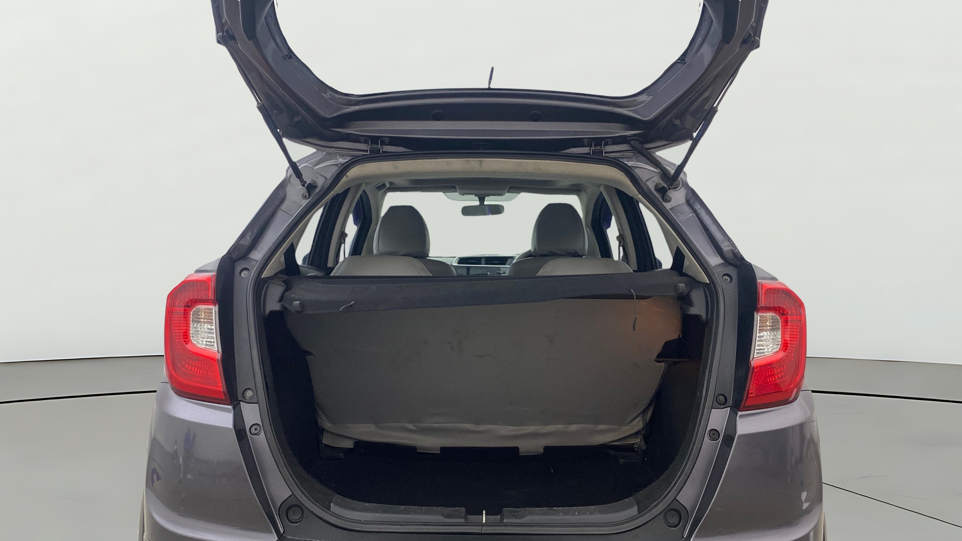 View 2018 Honda WR-V S MT Diesel Edge Edition Image 38 Used 2018 Honda WR-V S MT Diesel Edge Edition Image 38