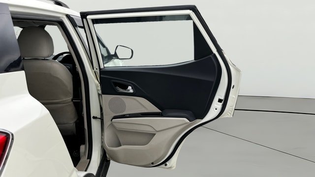 View Mahindra XUV300 Image 6 Used Mahindra XUV300 Image 6
