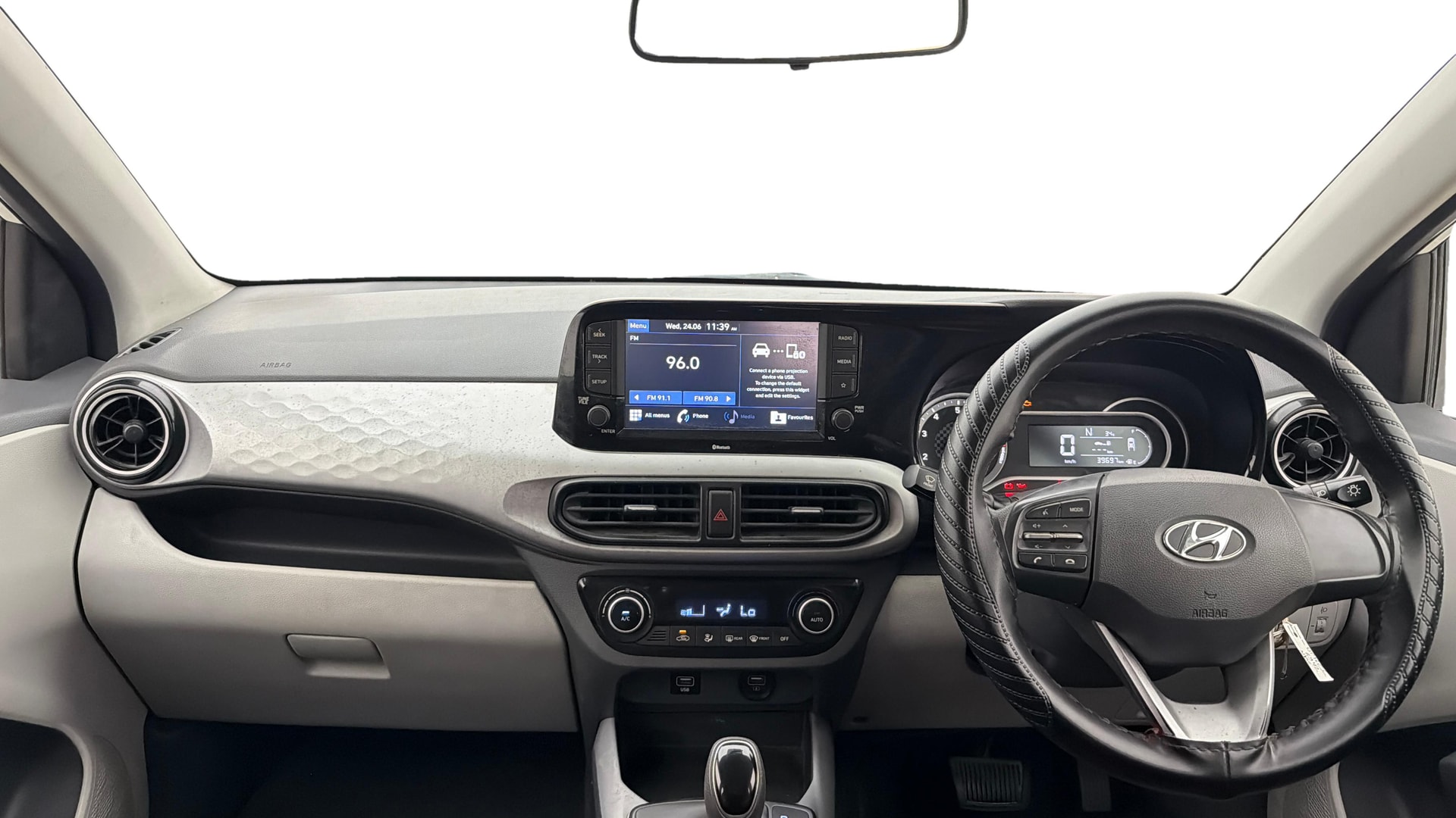 View 2020 Hyundai Grand i10 Nios Sportz Petrol AMT Image 15 Used 2020 Hyundai Grand i10 Nios Sportz Petrol AMT Image 15