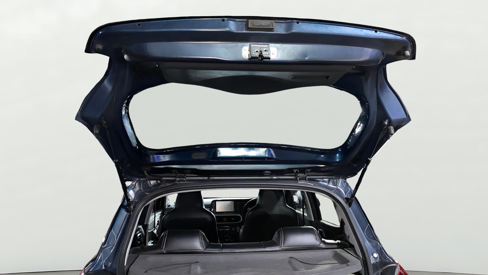 View 2022 Hyundai Grand i10 Nios Sportz Petrol AMT Image 16 Used 2022 Hyundai Grand i10 Nios Sportz Petrol AMT Image 16