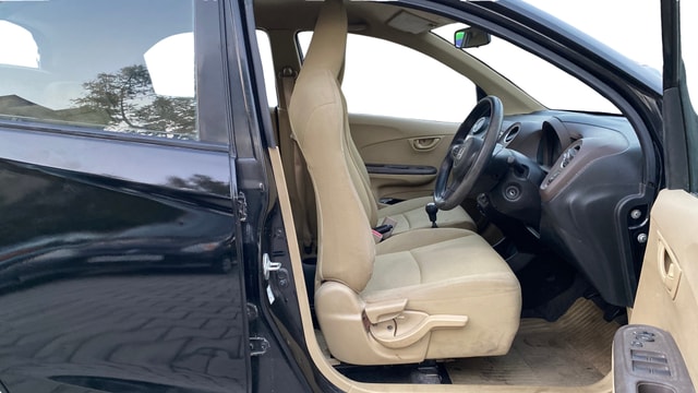 View Honda Brio Image 17 Used Honda Brio Image 17