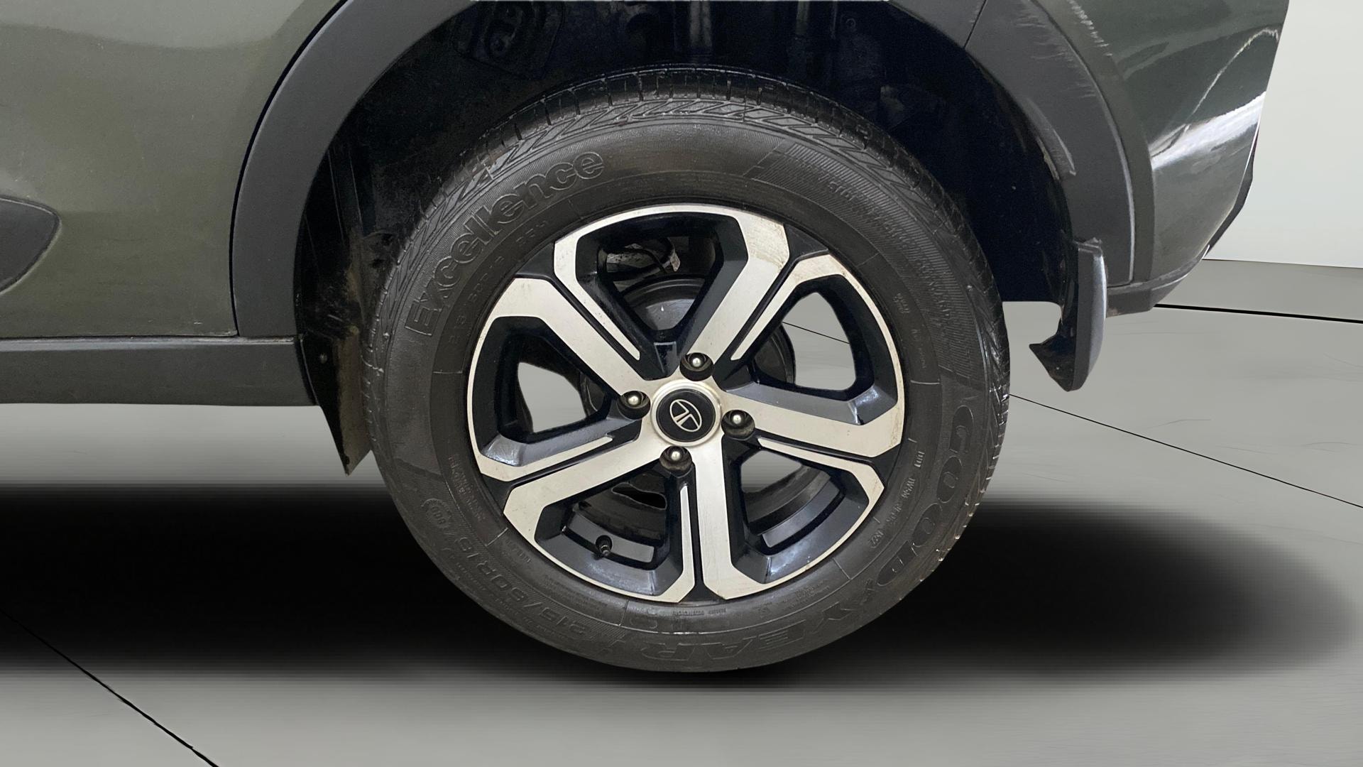 View 2022 Tata Nexon Revotron XE Image 8 Used 2022 Tata Nexon Revotron XE Image 8