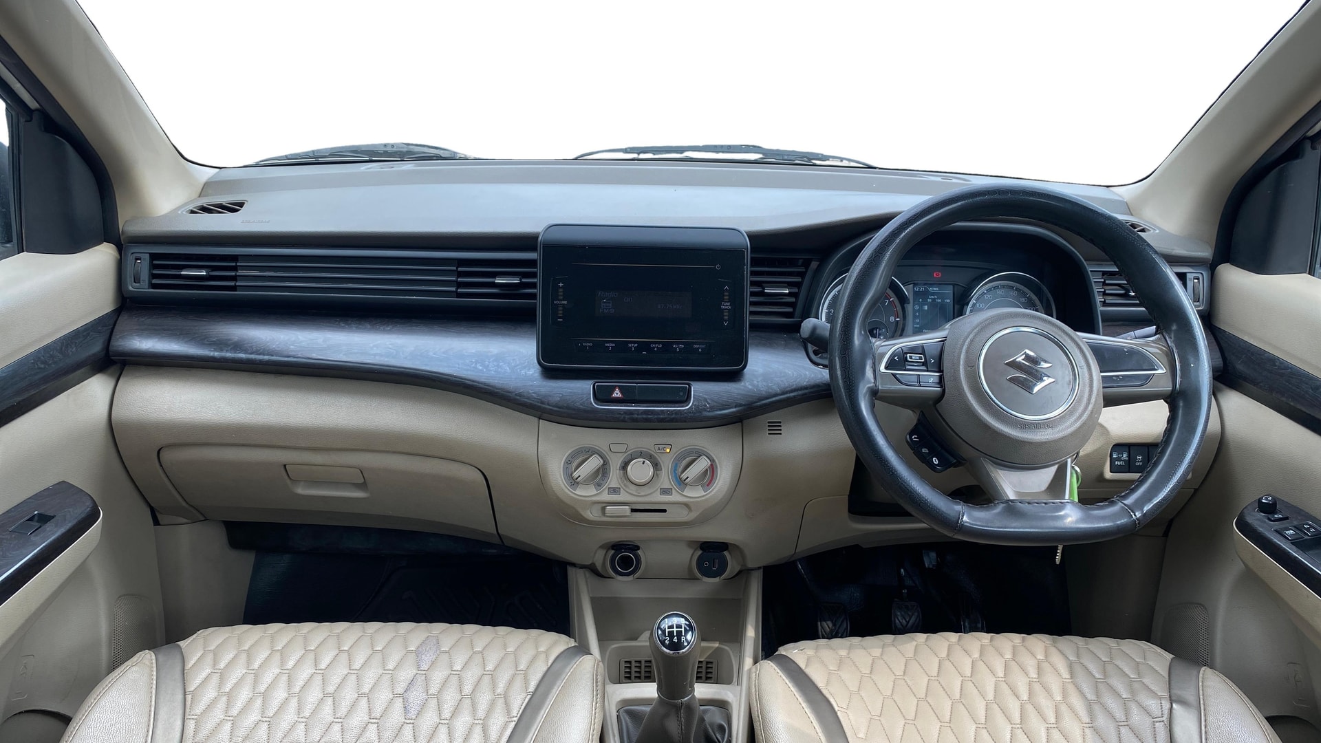 View 2023 Maruti Suzuki 1000 Base Variant Image 16 Used 2023 Maruti Suzuki 1000 Base Variant Image 16