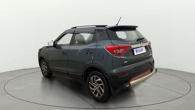 View Mahindra XUV300 Image 2 Used Mahindra XUV300 Image 2