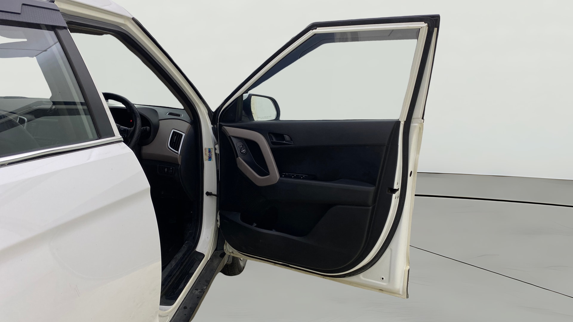 View 2019 Hyundai Creta 1.4 E Diesel Image 45 Used 2019 Hyundai Creta 1.4 E Diesel Image 45