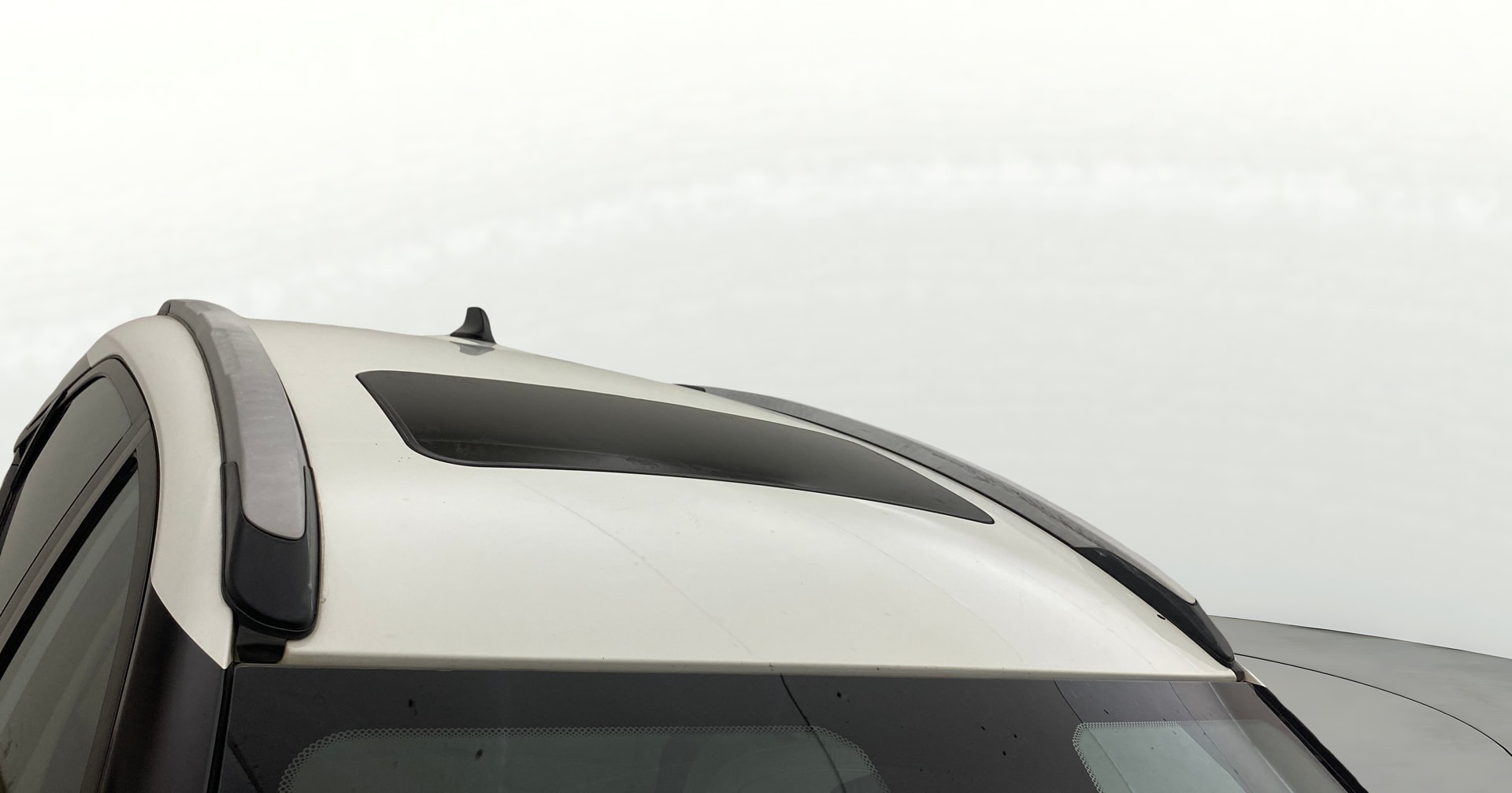 View 2023 Tata Nexon Revotron XZ Plus Luxs Jet Edition Image 6 Used 2023 Tata Nexon Revotron XZ Plus Luxs Jet Edition Image 6