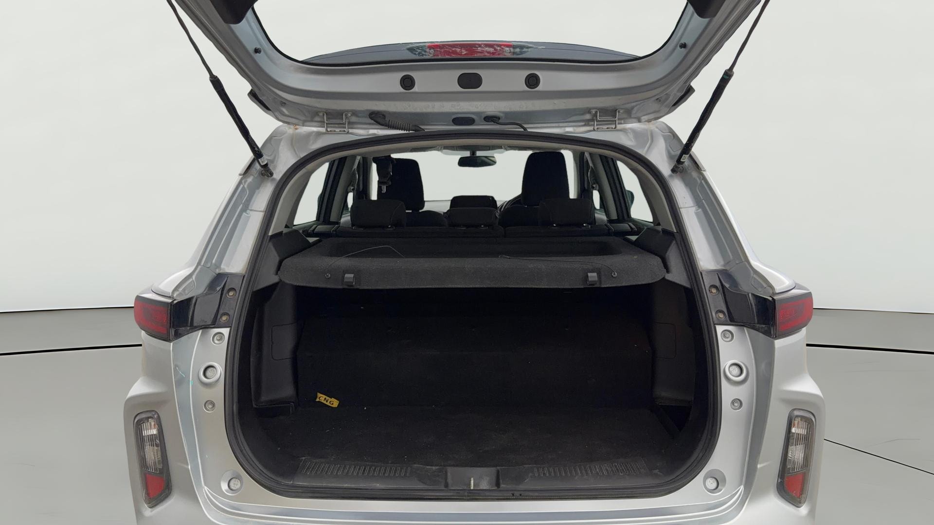 View 2023 Toyota Urban Cruiser Hyryder S e-Drive 2WD HYBRID Image 39 Used 2023 Toyota Urban Cruiser Hyryder S e-Drive 2WD HYBRID Image 39