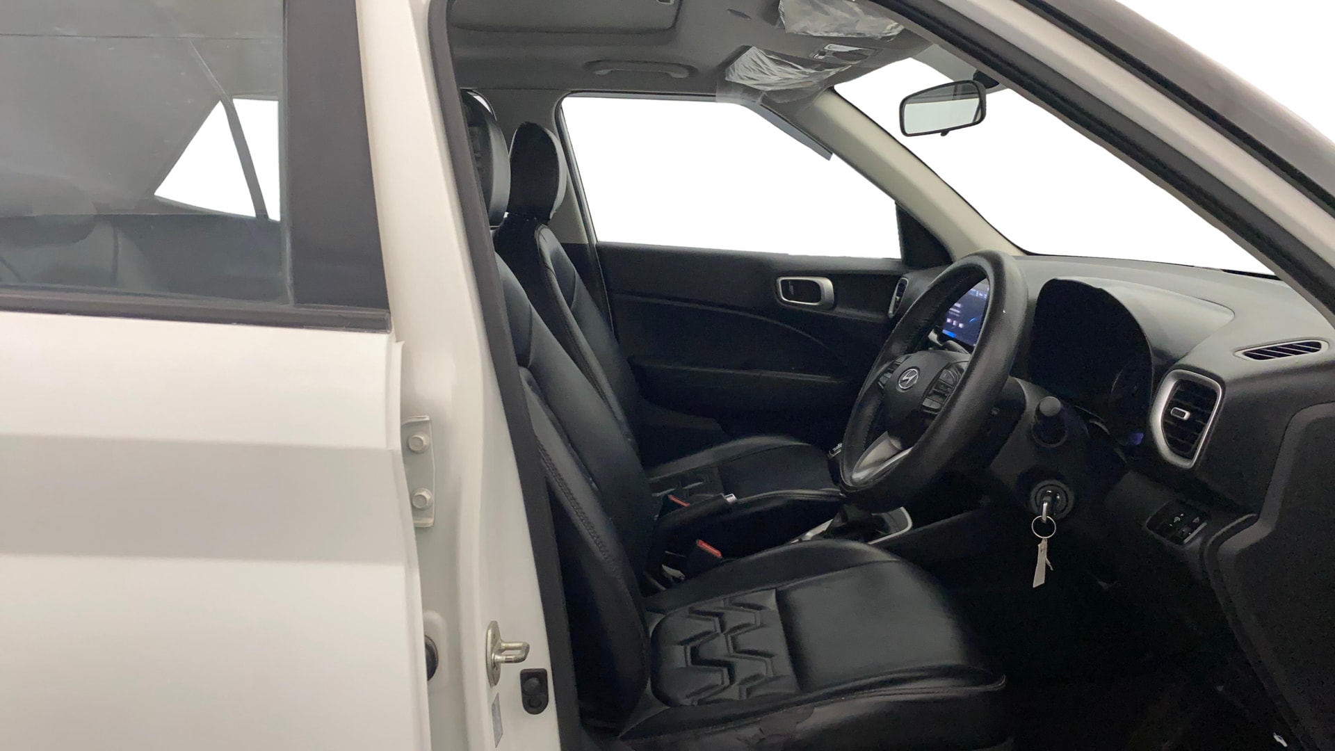 View 2022 Hyundai Venue SX 1.0 iMT Petrol Image 28 Used 2022 Hyundai Venue SX 1.0 iMT Petrol Image 28