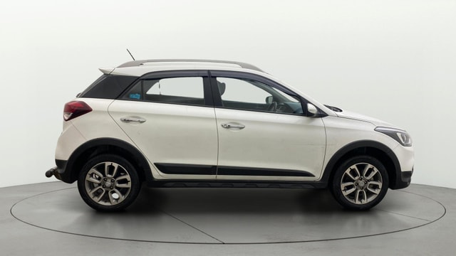 View Hyundai i20 Active Image 27 Used Hyundai i20 Active Image 27