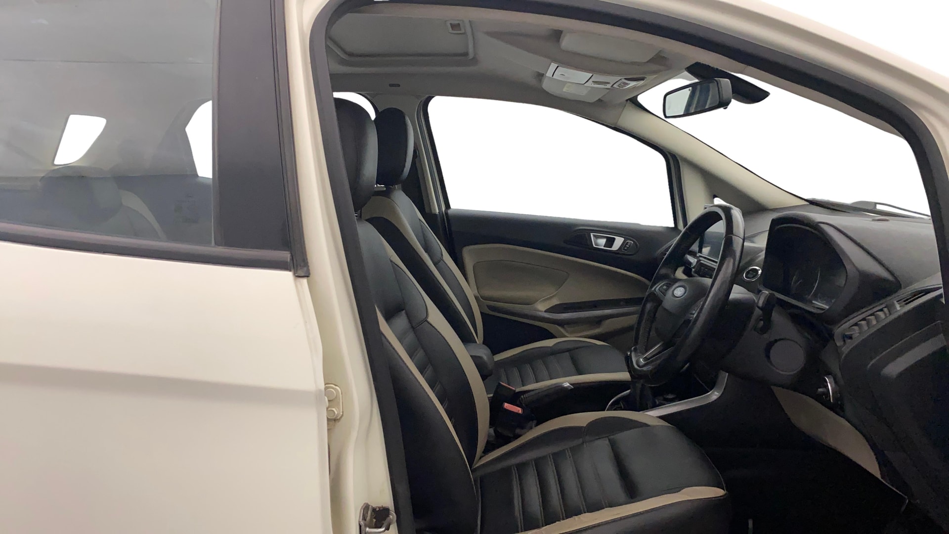 View 2021 Ford EcoSport 1.5 TDCi Diesel Ambiente BS IV Image 17 Used 2021 Ford EcoSport 1.5 TDCi Diesel Ambiente BS IV Image 17
