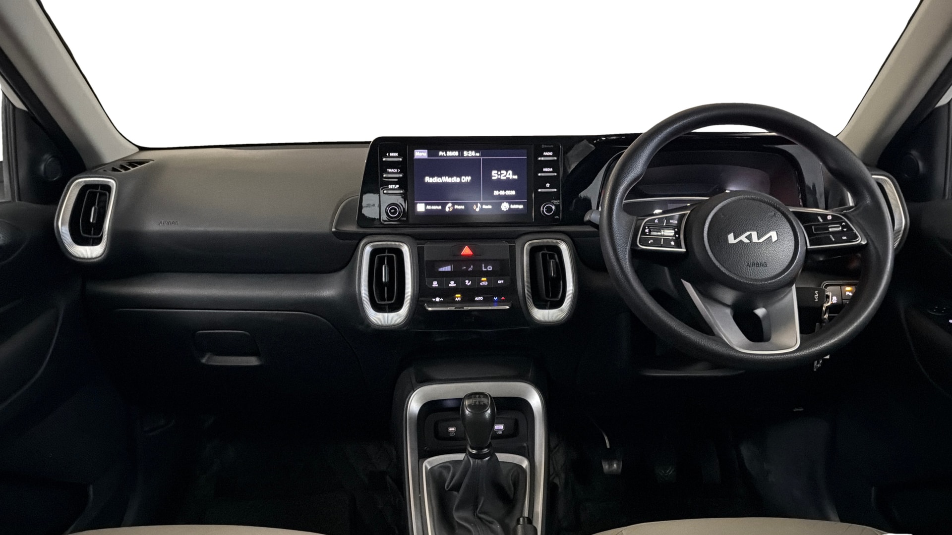 View 2024 Kia Sonet HTE Petrol Image 15 Used 2024 Kia Sonet HTE Petrol Image 15