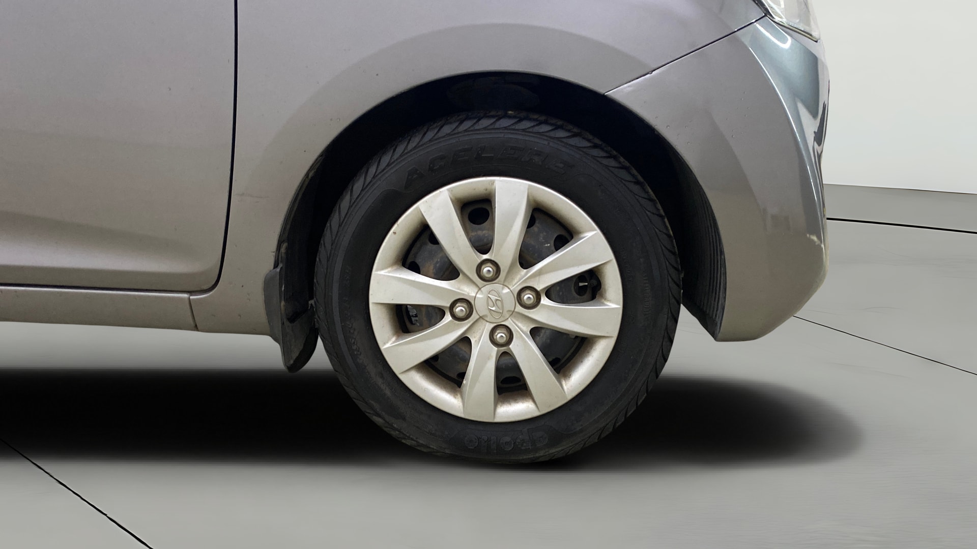 View 2013 Hyundai EON Magna Plus Image 39 Used 2013 Hyundai EON Magna Plus Image 39
